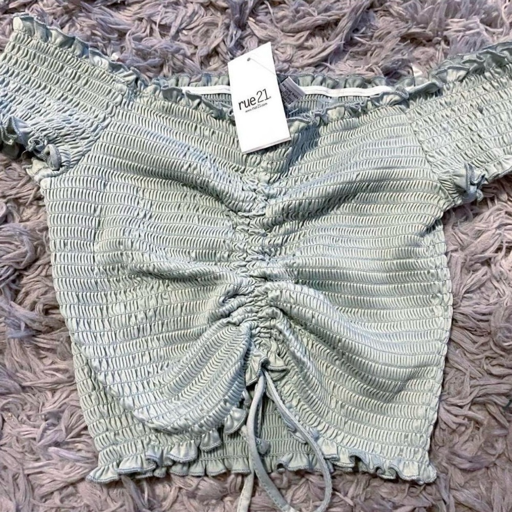 Rue 21 Top
